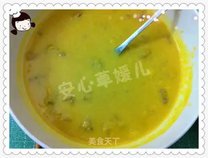 Pumpkin walnut soup