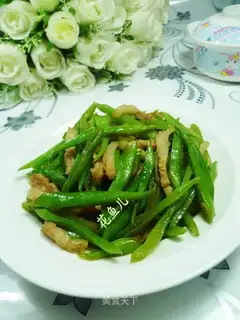 Five flowers and beans