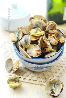 Spicy clams