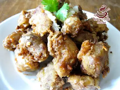 Garlic fried chicken