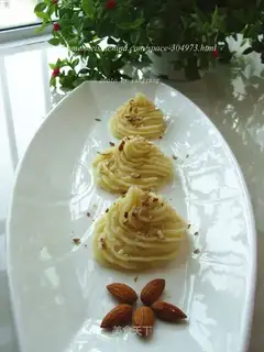 Milky mashed potatoes