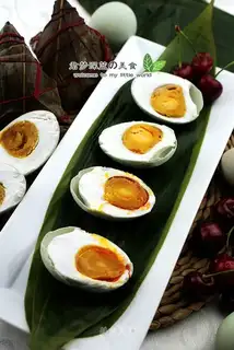 Homemade red oil duck eggs