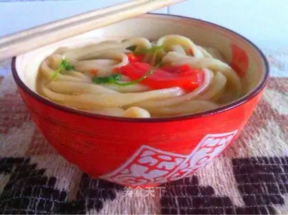 cucumber tomato noodles