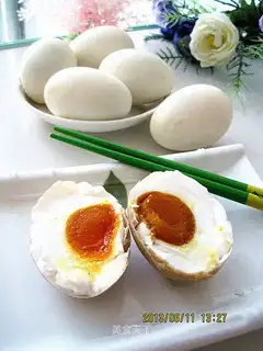 Pickled duck eggs
