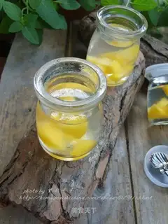 Crystal mango jelly