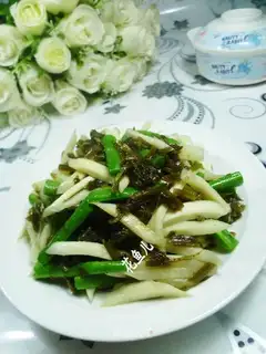 Pickles and double vegetables