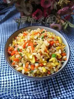 Carrot egg fried rice