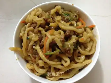 ♪ Handy-fried noodles ♪