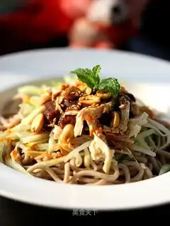 Chicken-cracker noodles