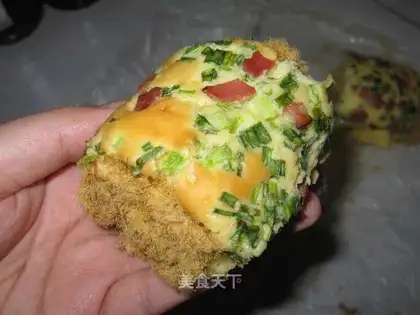 Chives bacon and meat floss roll