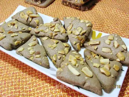 Peanut cocoa cookies