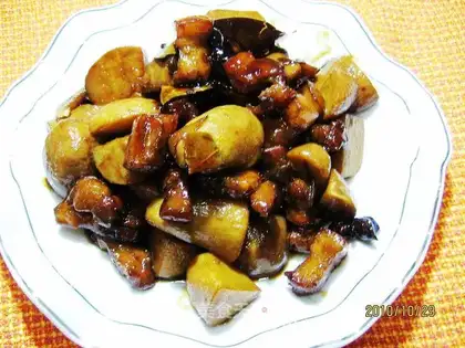 taro roast pork