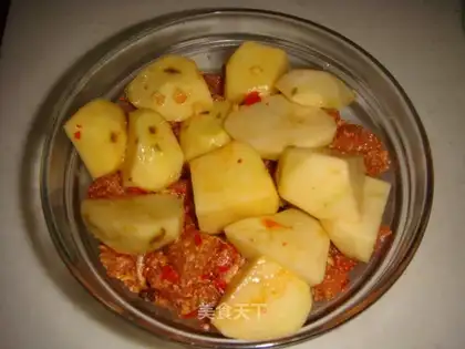 Steamed beef with rice flour