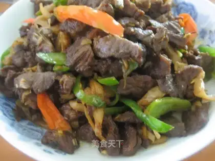 stir-fried beef with green pepper and mustard tuber