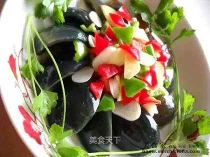 Salad preserved eggs