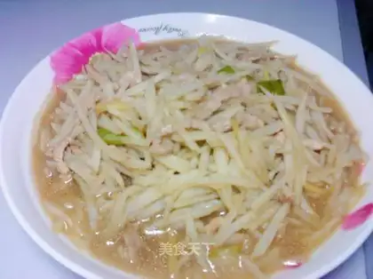 stir-fried lotus root shredded meat