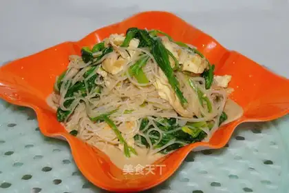 Salon vermicelli spinach