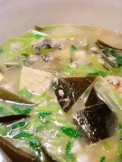 Yellow Crocodile Fish and Tofu Pot Pot