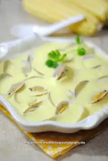 Steamed eggs with clams