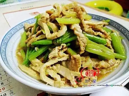 stir-fried shredded pork with celery