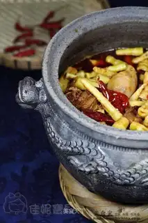 Sichuan style bamboo shoots and beef brisket stewed