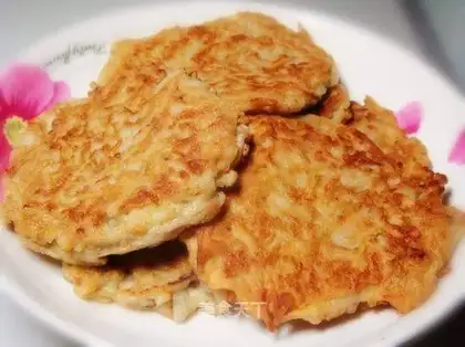 Lotus root shredded egg cake