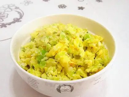 Garlic fried eggs