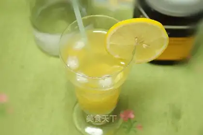 Lemon honey tea