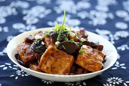 Tofu burn mushrooms
