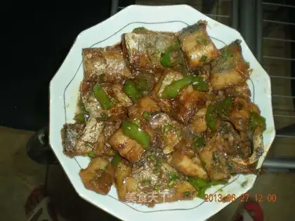 Red-fried fish