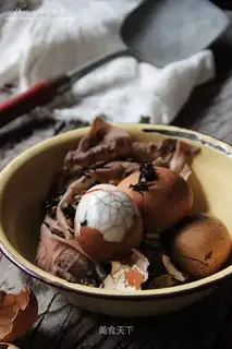 Five spicy tea eggs