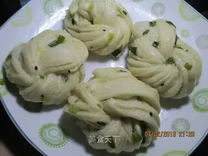 Onion rolls