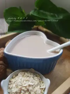 Peach oatmeal juice