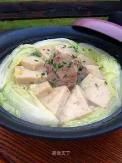 Bean tofu broccoli soup