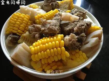 Corn lily steak soup