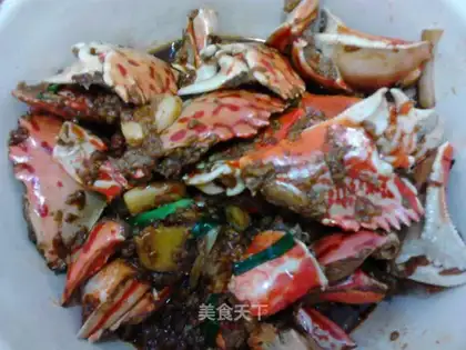 Spicy crab feet