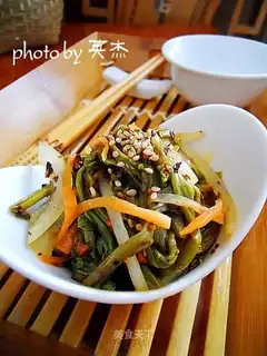 Spicy pickles