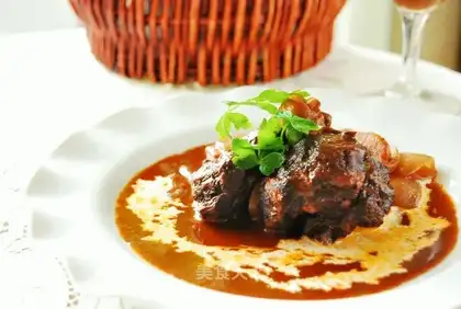 Wine beef