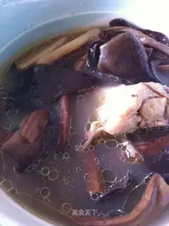 Old chicken mushroom soup