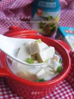 Celery tofu soup