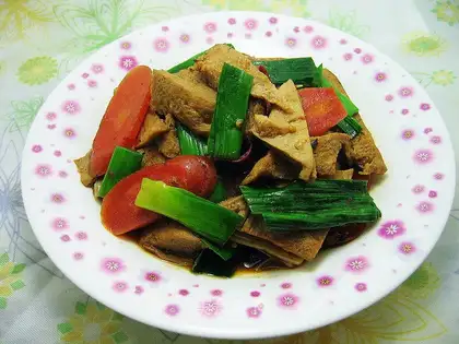Onion beans, frozen tofu