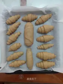 Cream horns