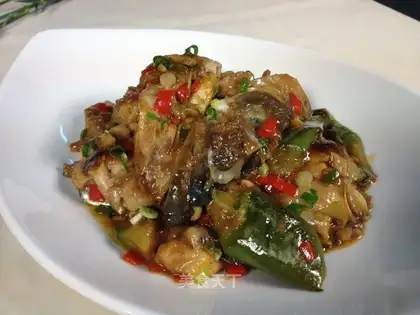 Cheese burns fish heads
