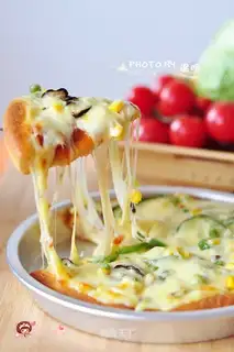 Bacon Garden Pizza