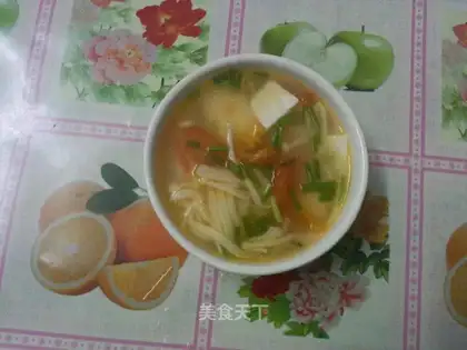 Golden Tomato Tofu soup