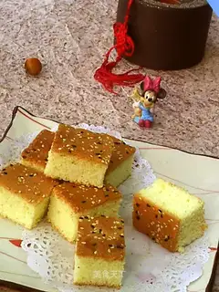 Sesame French sponge cake
