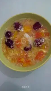 Soup from papayas