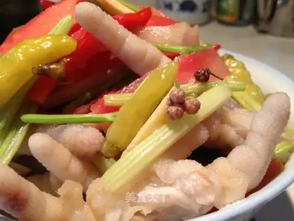 Chicken claws