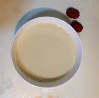 The rice is red dates