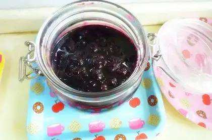 Blueberry sauce